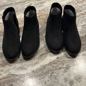 Girls car and Jack size 4. NWOT. Have two pairs. Price is for each.